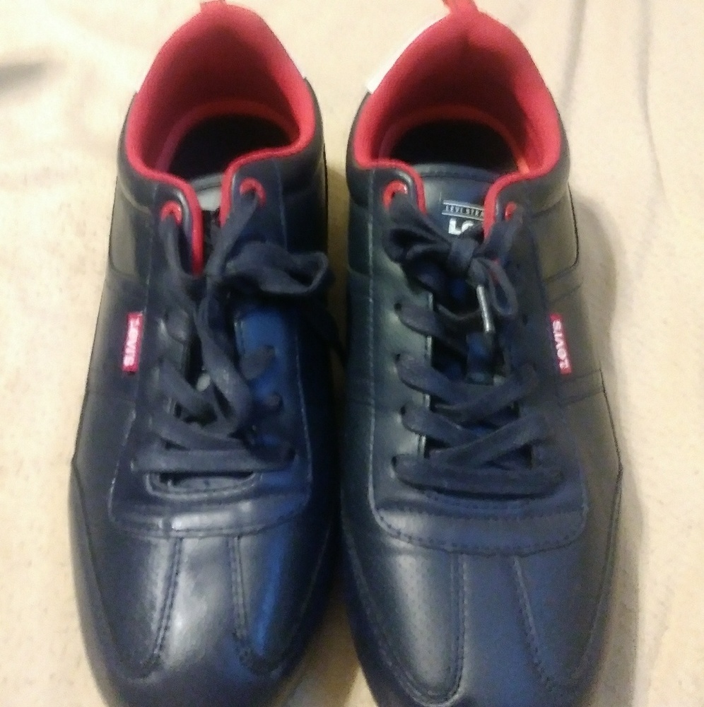 Levi size 13